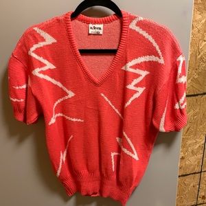 Vintage 80’s vibe pullover shirt sleeve sweater